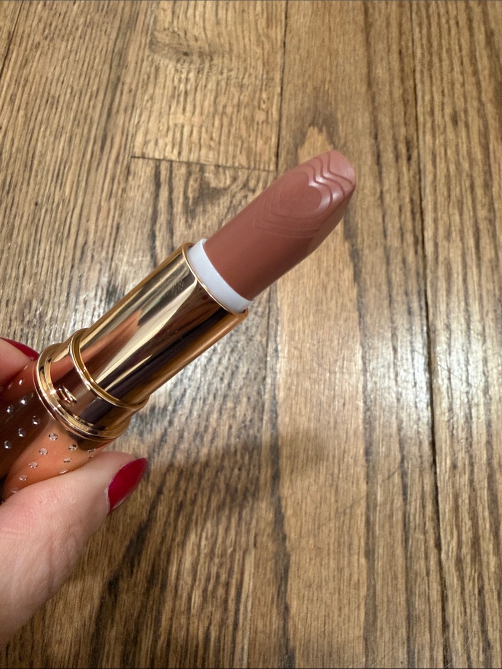 Charlotte Tilbury KISSING Lipstick in Shade Nude Romance